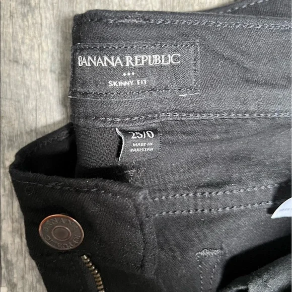 Banana republic | black skinny pants - Picture 3 of 4